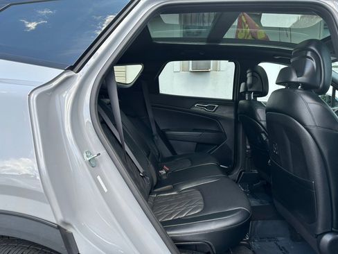 Used 2023 Kia Sportage X-Line w/ X-Line Premium Package AWD/4WD image 12