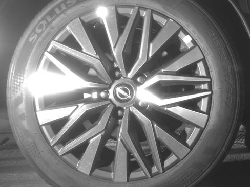 Used 2025 Nissan Altima 2.5 SV FWD image 18