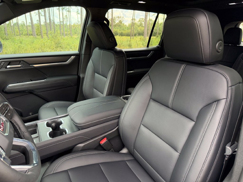 New 2027 GMC Acadia Elevation w/ Black Edition FWD image 12