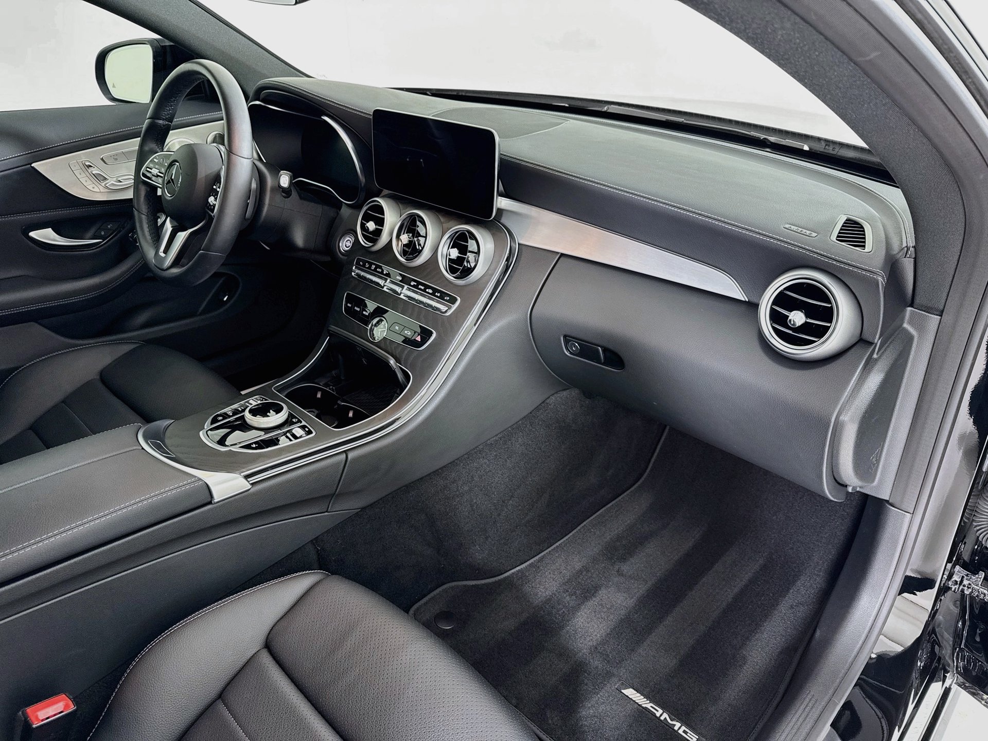 Certified 2023 Mercedes-Benz C 300 Coupe image 31