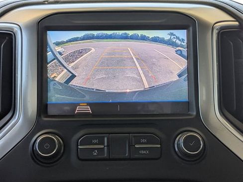 Used 2020 Chevrolet Silverado 1500 LT image 21