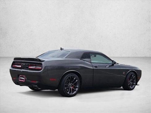 Used 2022 Dodge Challenger R/T Scat Pack w/ Plus Package image 5