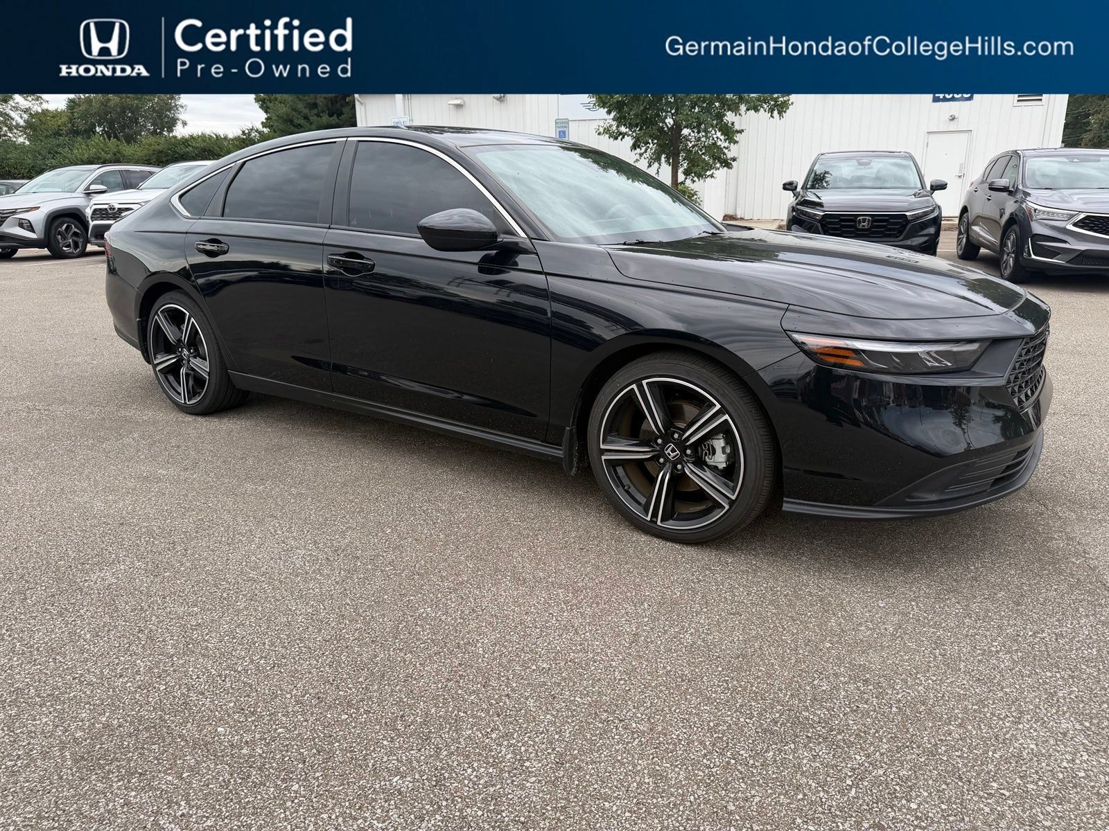 Used 2024 Honda Accord Sport image 3