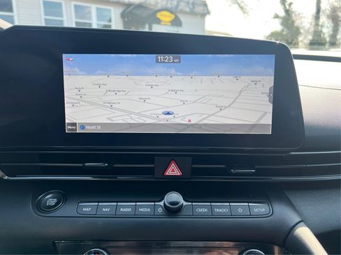 Used 2022 Hyundai Elantra N image 13