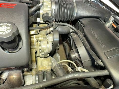 Used 1998 Chevrolet Corvette Convertible w/ Memory Pkg RWD image 96