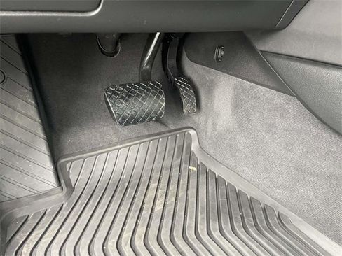 Used 2023 Audi A5 2.0T Premium Plus w/ Premium Plus image 13