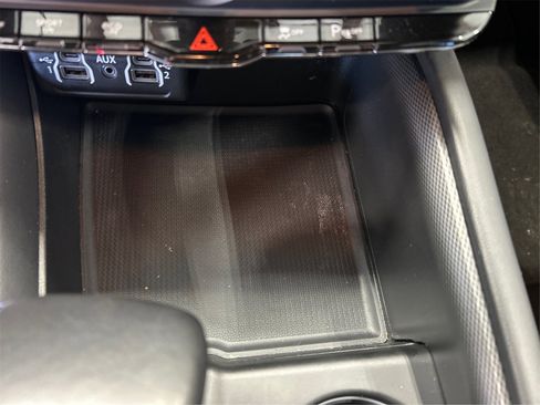 Used 2025 Dodge Durango GT image 39