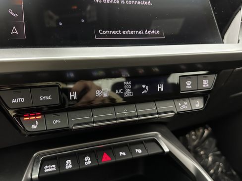 Used 2023 Audi A3 2.0T Premium image 21