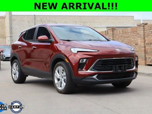 Certified 2025 Buick Encore GX Preferred FWD image 1