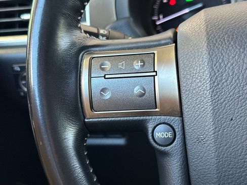 Used 2019 Lexus GX 460 Premium AWD/4WD image 29