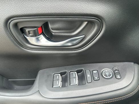 Used 2024 Honda HR-V Sport image 11