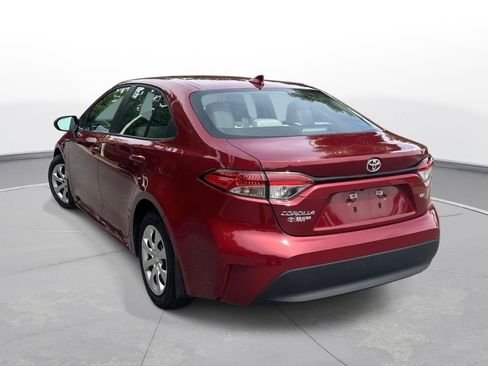 Certified 2026 Toyota Corolla LE FWD image 8