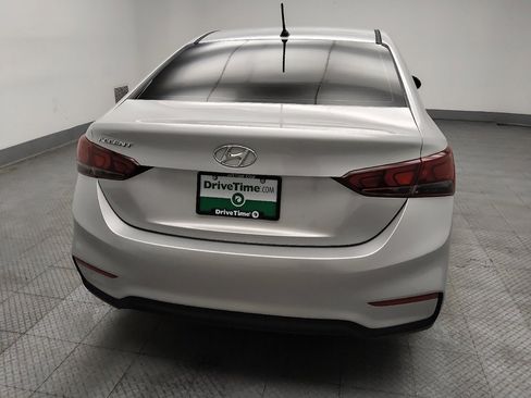 Used 2021 Hyundai Accent SE image 7