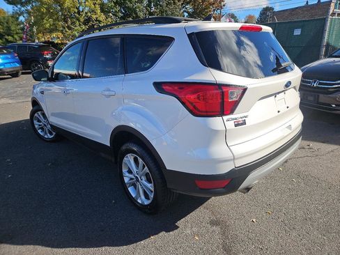 Used 2019 Ford Escape SEL AWD/4WD image 5