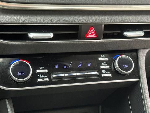Used 2022 Hyundai Sonata SEL image 21
