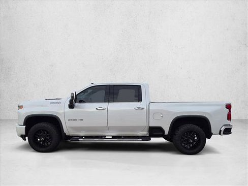 Used 2021 Chevrolet Silverado 2500 High Country w/ Z71 Off-Road Package AWD/4WD image 8