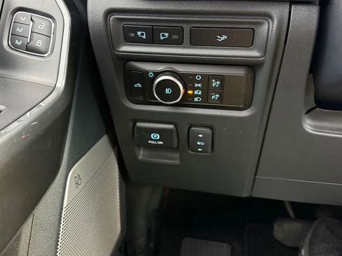 Used 2023 Ford F150 Lariat w/ Equipment Group 502A High image 28