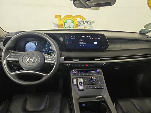 Used 2023 Hyundai Palisade Limited image 14