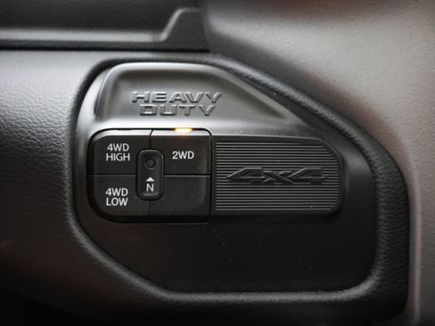 Used 2022 RAM 2500 Laramie w/ Night Edition AWD/4WD image 48