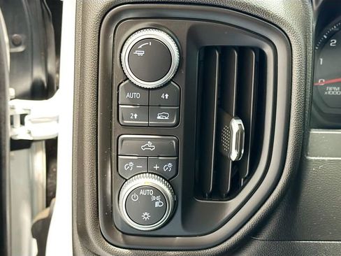 Certified 2019 GMC Sierra 1500 4x4 Double Cab w/ Convenience Package image 10