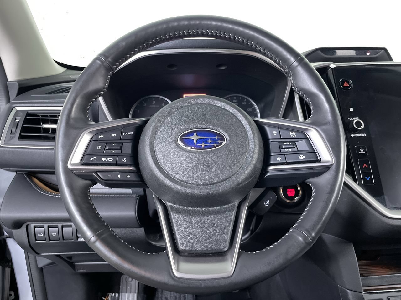 Used 2023 Subaru Ascent Touring AWD/4WD image 14