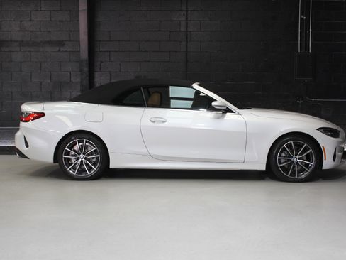 Used 2022 BMW 430i xDrive Convertible w/ Premium Package 2 image 23