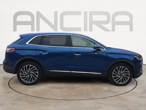 Used 2020 Lincoln Nautilus Reserve w/ Equipment Group 201A image 11