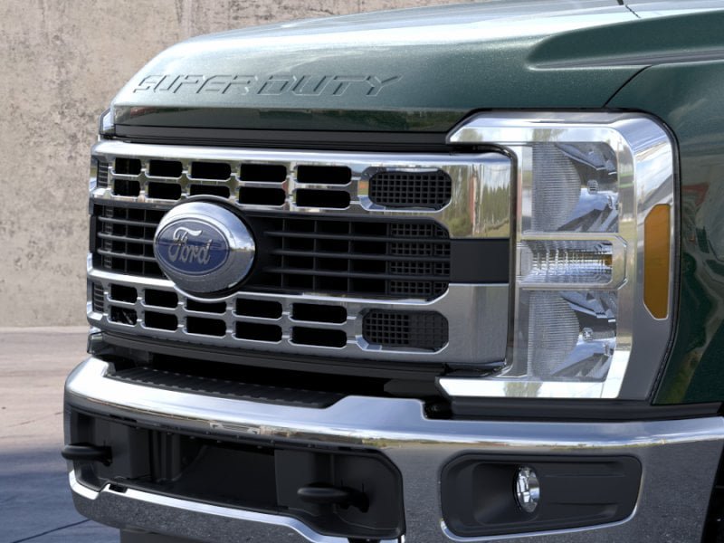 New 2025 Ford F350 4x4 Regular Cab DRW Super Duty image 17