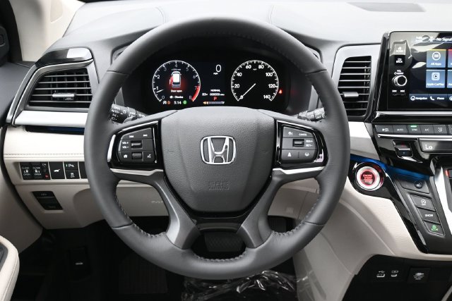 New 2027 Honda Odyssey Touring image 27