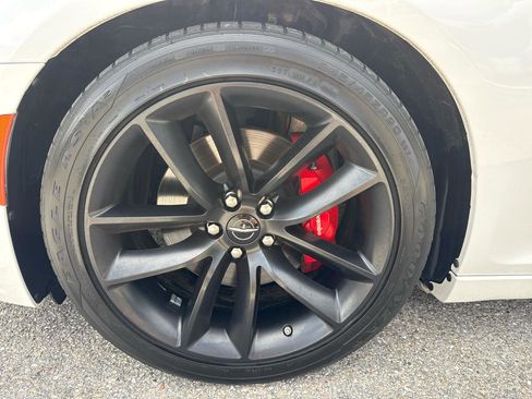 Used 2023 Chrysler 300 C RWD image 53
