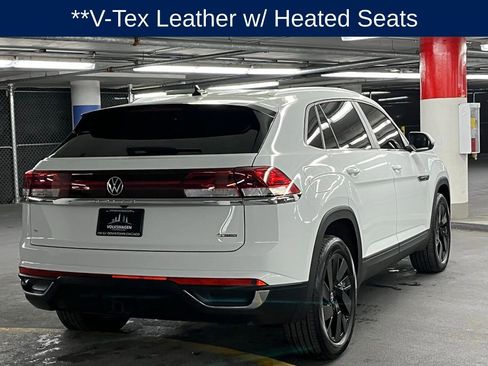 Used 2025 Volkswagen Atlas Cross Sport SE w/ Black Wheel Package image 6