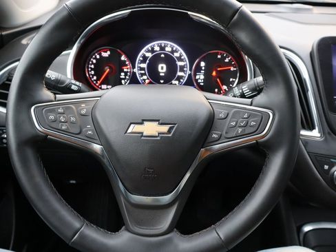 Used 2025 Chevrolet Malibu LT image 7