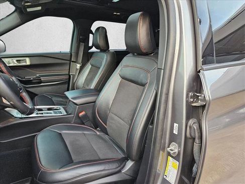 Used 2023 Ford Explorer ST-Line w/ Class IV Trailer Tow Package image 18