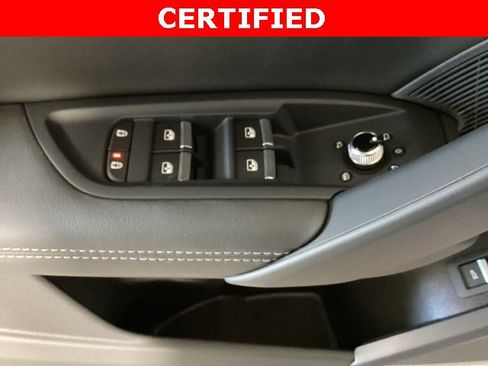 Certified 2025 Audi Q5 2.0T Premium Plus w/ Premium Plus Package image 18