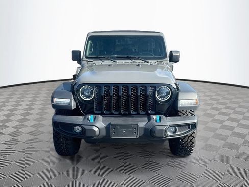 Certified 2023 Jeep Wrangler Unlimited w/ Sun & Screen Package AWD/4WD image 2