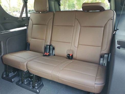 New 2025 Chevrolet Suburban High Country w/ Sun And Tow Package image 11