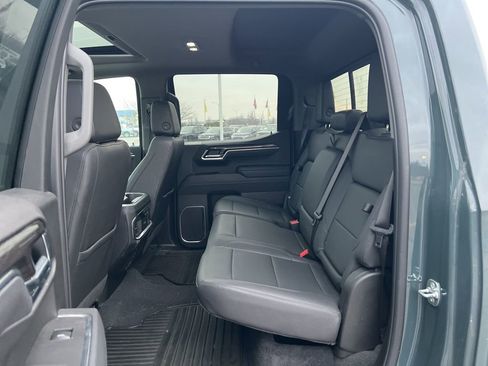 Used 2025 Chevrolet Silverado 1500 LTZ w/ LTZ Premium Package image 27