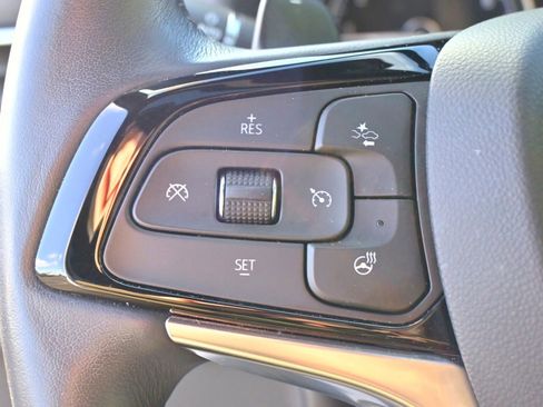 Used 2024 Buick Enclave Essence w/ Experience Buick Package image 29