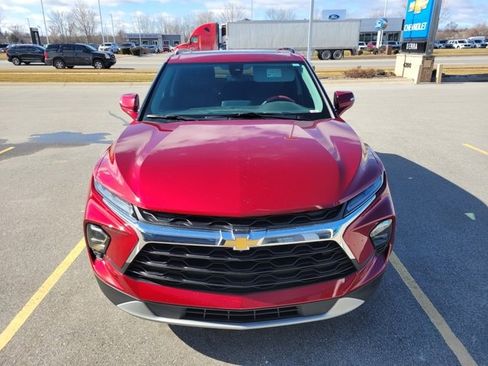 Used 2023 Chevrolet Blazer LT w/ Sound & Technology Package image 2