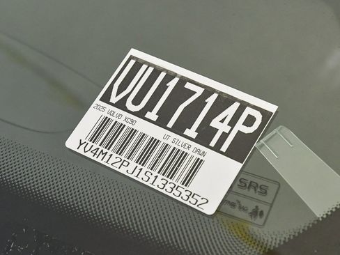 Certified 2025 Volvo XC90 B5 Core image 29