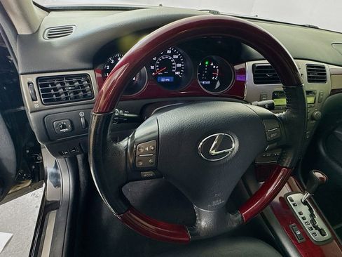 Used 2005 Lexus ES 330 image 11