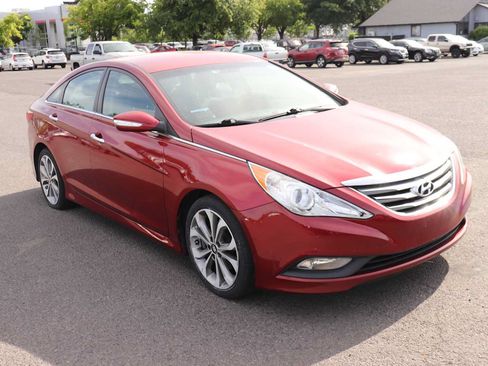 Used 2014 Hyundai Sonata SE FWD image 3