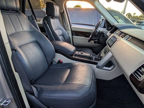 Used 2019 Land Rover Range Rover HSE AWD/4WD image 13