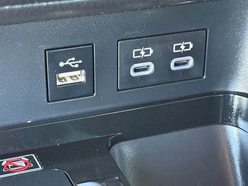 Certified 2025 Toyota Camry SE FWD image 19