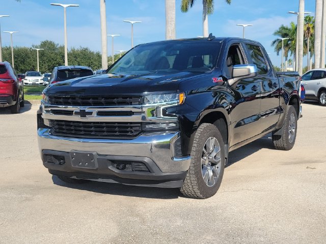 Used 2021 Chevrolet Silverado 1500 LT w/ All Star Edition Plus AWD/4WD image 3