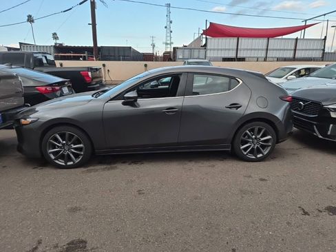 Used 2023 MAZDA MAZDA3 s image 6