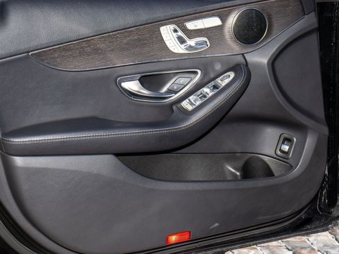 Used 2019 Mercedes-Benz C 300 C 300 w/ Premium Package image 15