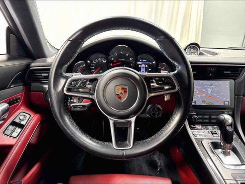 Used 2017 Porsche 911 Carrera 4S AWD/4WD image 17