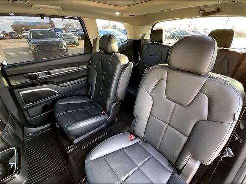 Certified 2024 Kia Telluride SX image 28