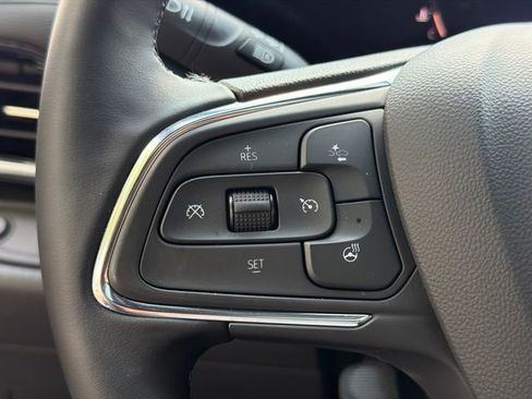 Used 2025 Buick Envista Sport Touring w/ Convenience I Package FWD image 25